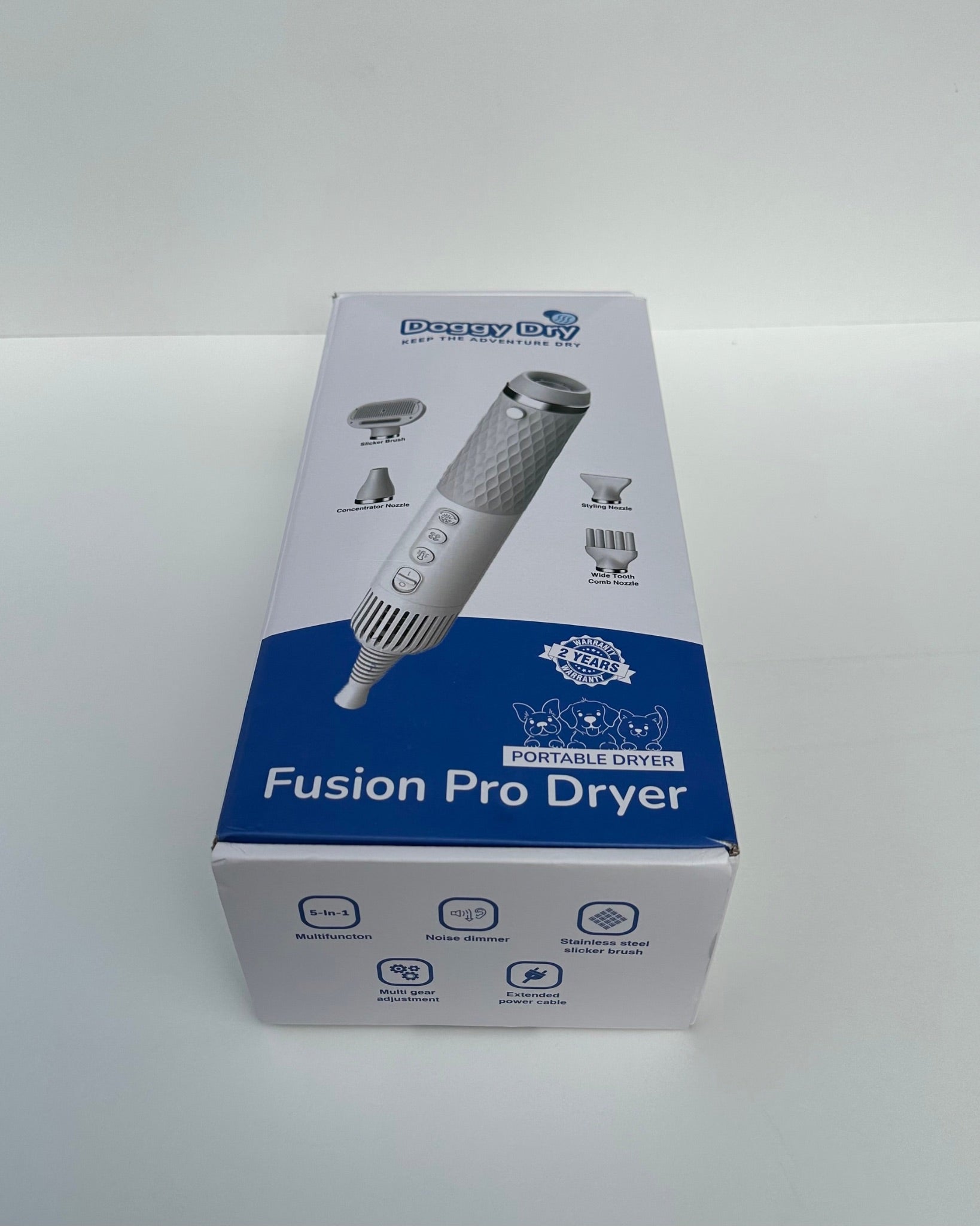 FUSION PRO DRYER WITH GROOMING BRUSH